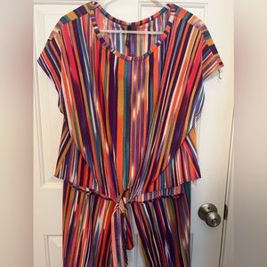 Colorful 2-piece pant and top set. Lightweight knit fabric.